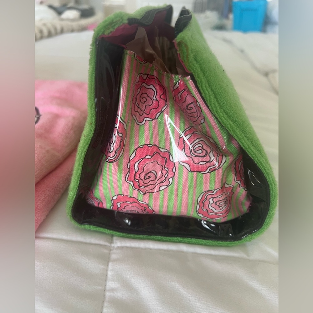 Pink and Green toiletry Accessory Set - Picture 7 of 11
